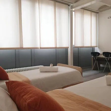 Appartement Moderno Con Parcheggio Gratuito Di Fronte Lecco