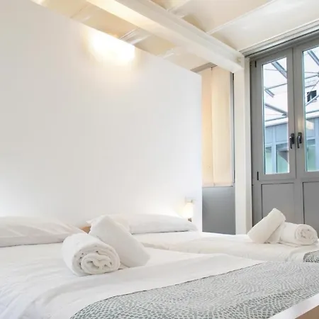 Moderno Con Parcheggio Gratuito Di Fronte Apartamento Lecco